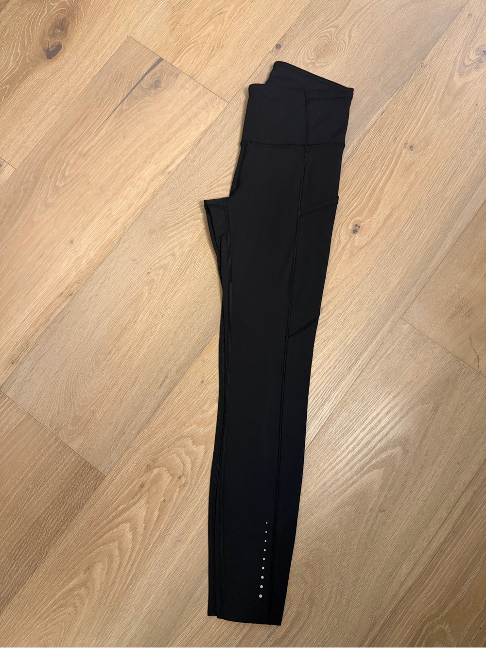 Lululemon Fast and Free High-Waist Black Performance Leggings - Picture 4 of 9